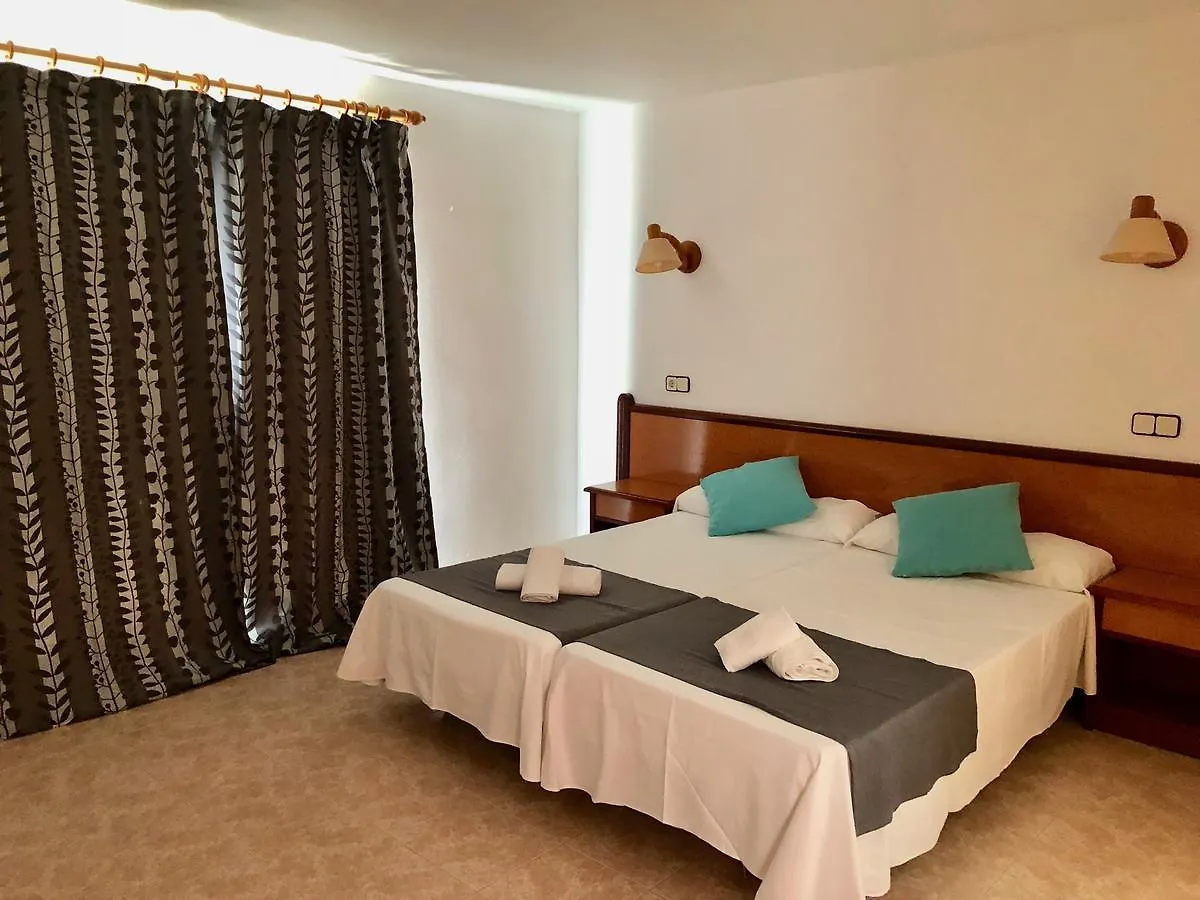 Hostal De La Caravel.La Cala D´Or Auberge de jeunesse