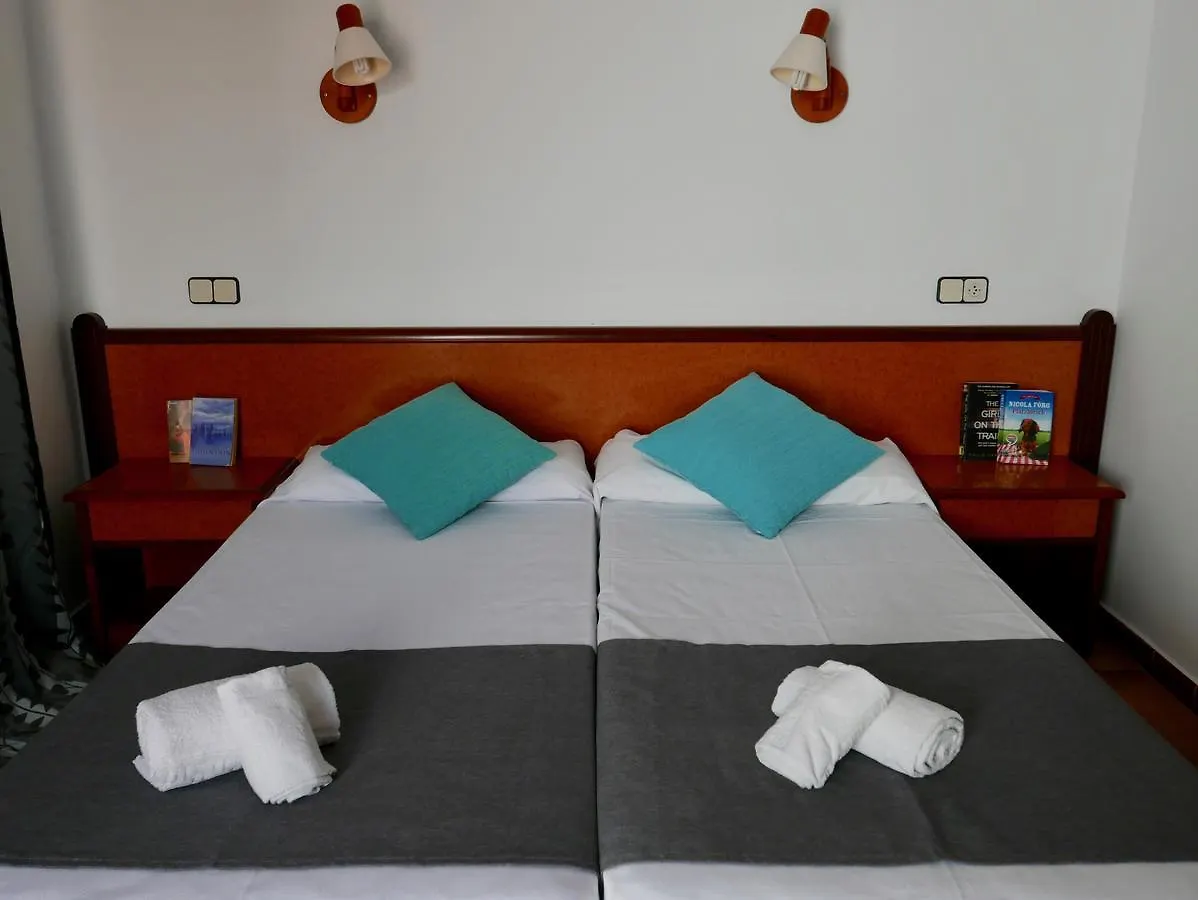 Auberge de jeunesse Hostal De La Caravel.La Cala D´Or